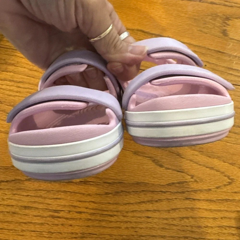 Crocs Kid's Size 8 Crocband Cruiser Sandal Ballerina Pink Lavender